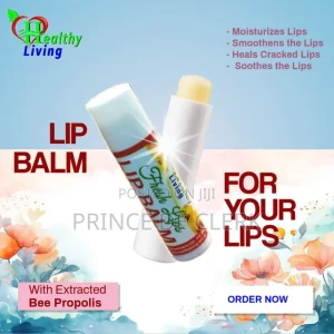 🌿✨ Healthy Living Lip Balm – Infused with Bee Wax,Propolis & Mint